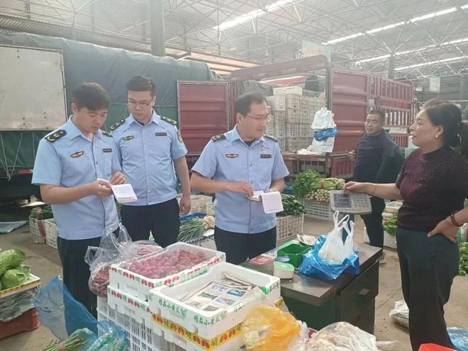 節(jié)前排查與設(shè)施服務(wù)升級 促進酒業(yè)進出口穩(wěn)迎'十一'客流高峰